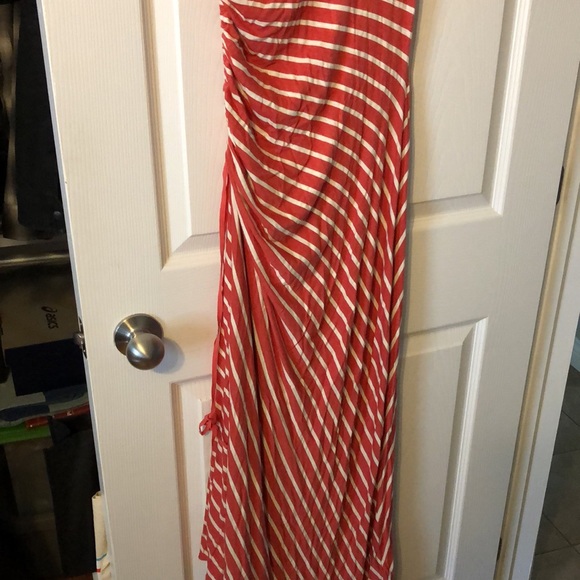 Beautiful long maxi dress - Picture 3 of 3